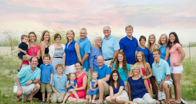 Family Photographer: Saving Memories 