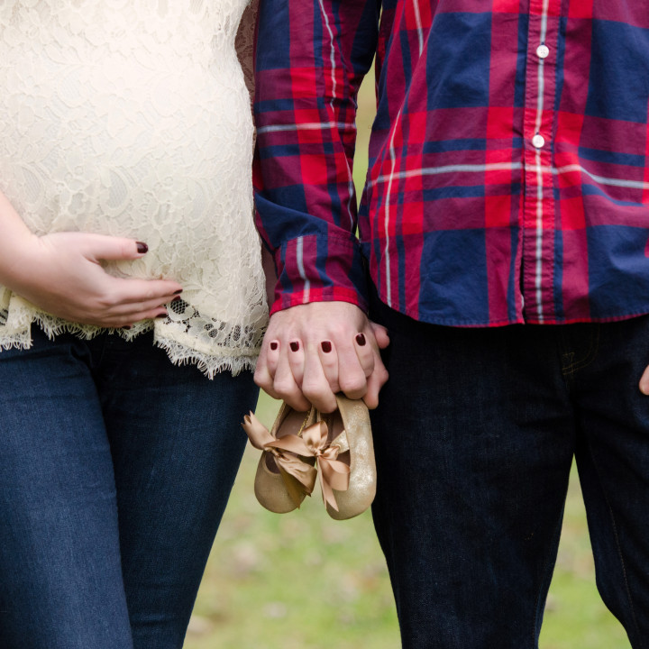 Maternity Photography | Middletown, DE | The B Family